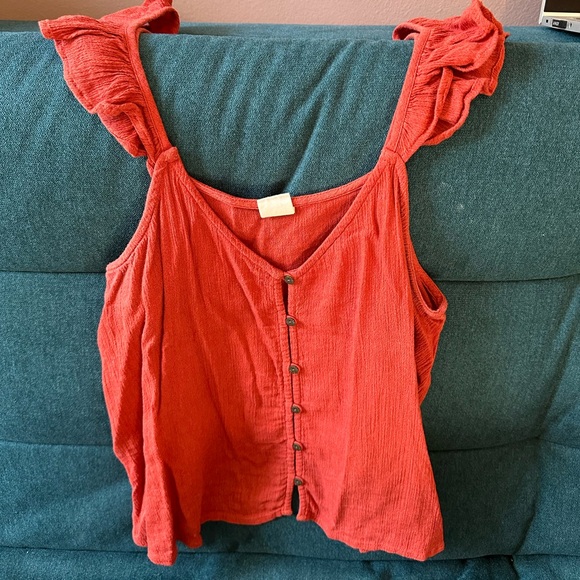 Wild Pearl Top - Picture 1 of 4